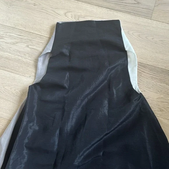 High Neck Top - Picture 5 of 5